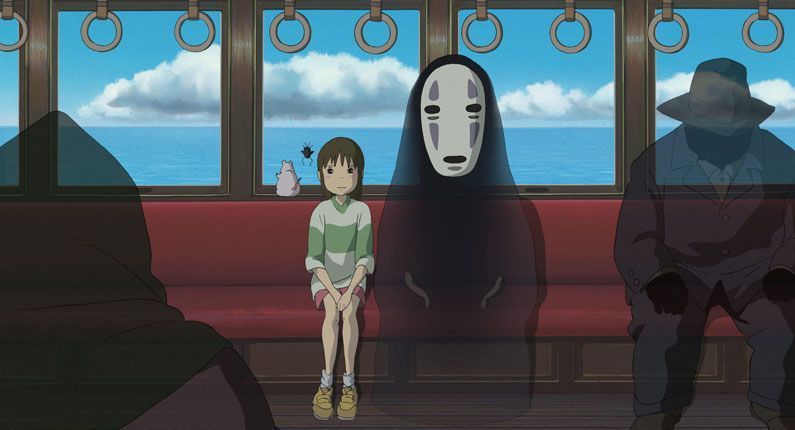Ranking studio ghibli: las mejores películas de miyazaki - chihiro viaja en tren con el sin cara Chihiro viajando con el sin cara en tren
