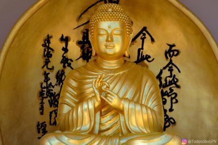 Religión en japón: budismo y sintoísmo - buda meditando Buda meditando, imagen típica de la religión en japón