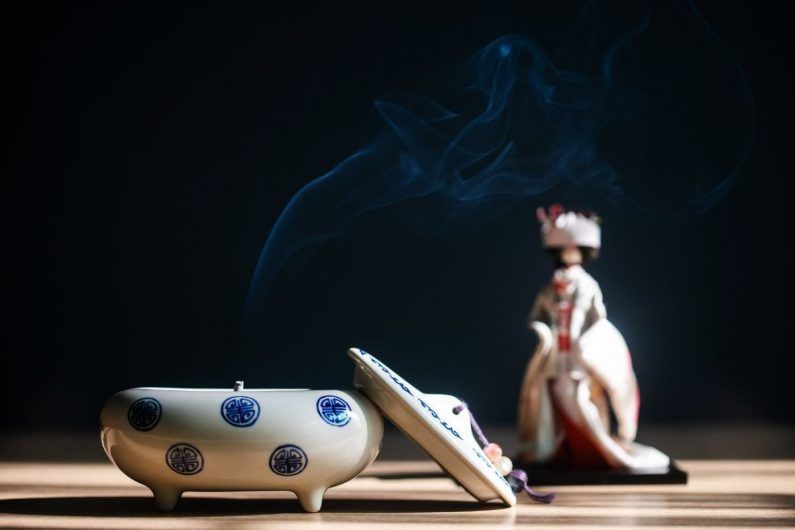 Incienso y japón, usos y tradiciones - incienso japones v1 Incienso japonés tradicional