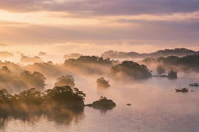 Guía de la bahía de matsushima: qué ver y cuándo ir - amanecer ne la bahia de matsushima Amanecer en la bahía de matsushima
