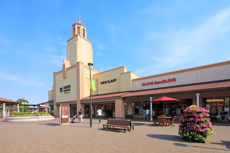 Los 5 mejores outlets en japón: marcas de lujo y descuentos de hasta el 70% - shisui premium outlets Fachada de shisui premium outlets, parada estratégica para ir de compras en los outlets de japón cerca de narita
