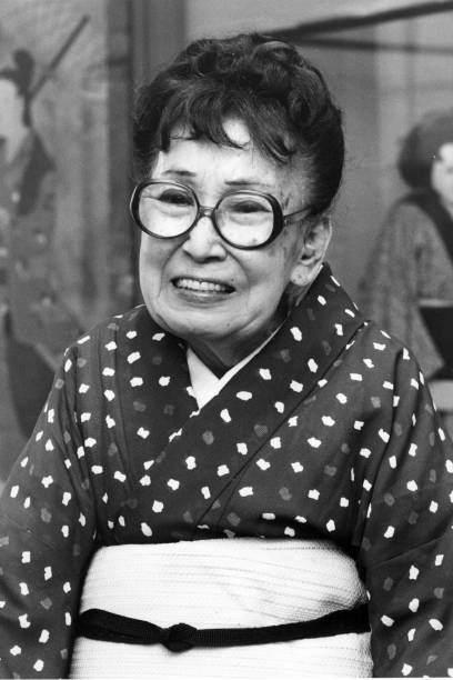Chiyo uno y su impacto en la literatura y moda japonesa - chiyo uno a sus 89 anos disenadora y escritora japonesa Chiyo uno a los 89 años, manteniendo su vitalidad como diseñadora y escritora